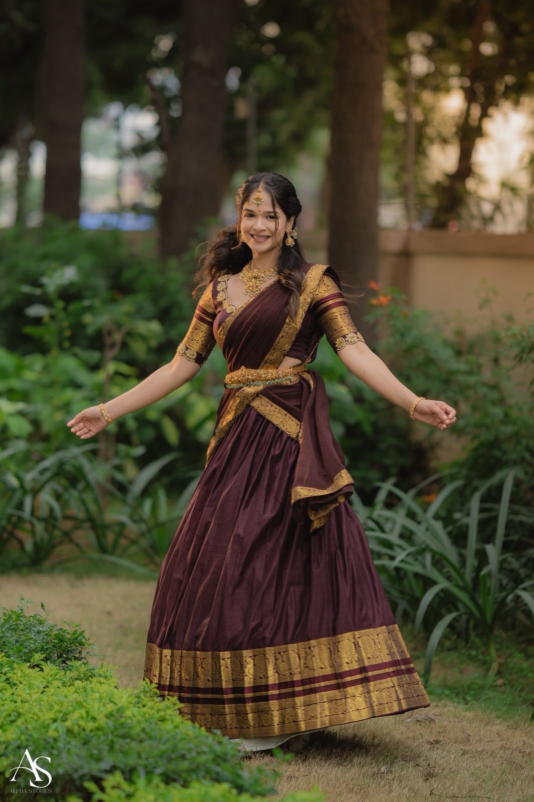 Traditional Brocade Border Half Saree 